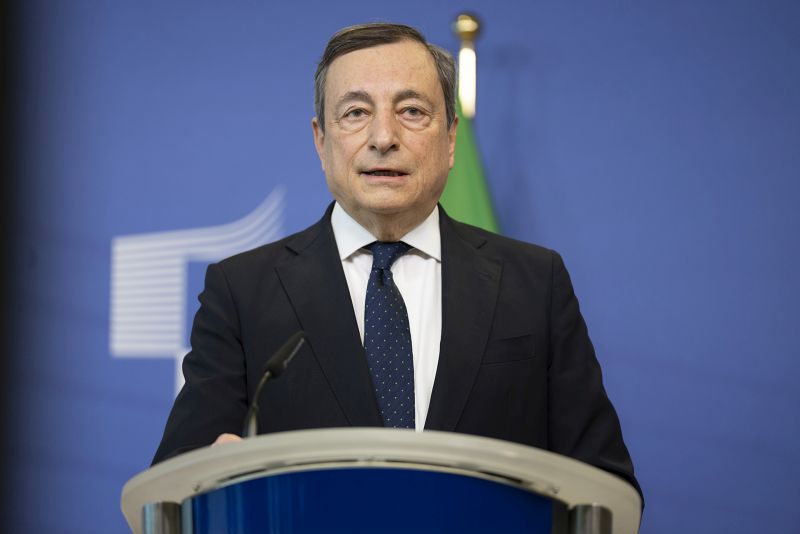 Energia, Draghi “Intervenire subito, sfida oltre emergenza della guerra” Energia, Draghi “Intervenire subito, sfida oltre emergenza della guerra”