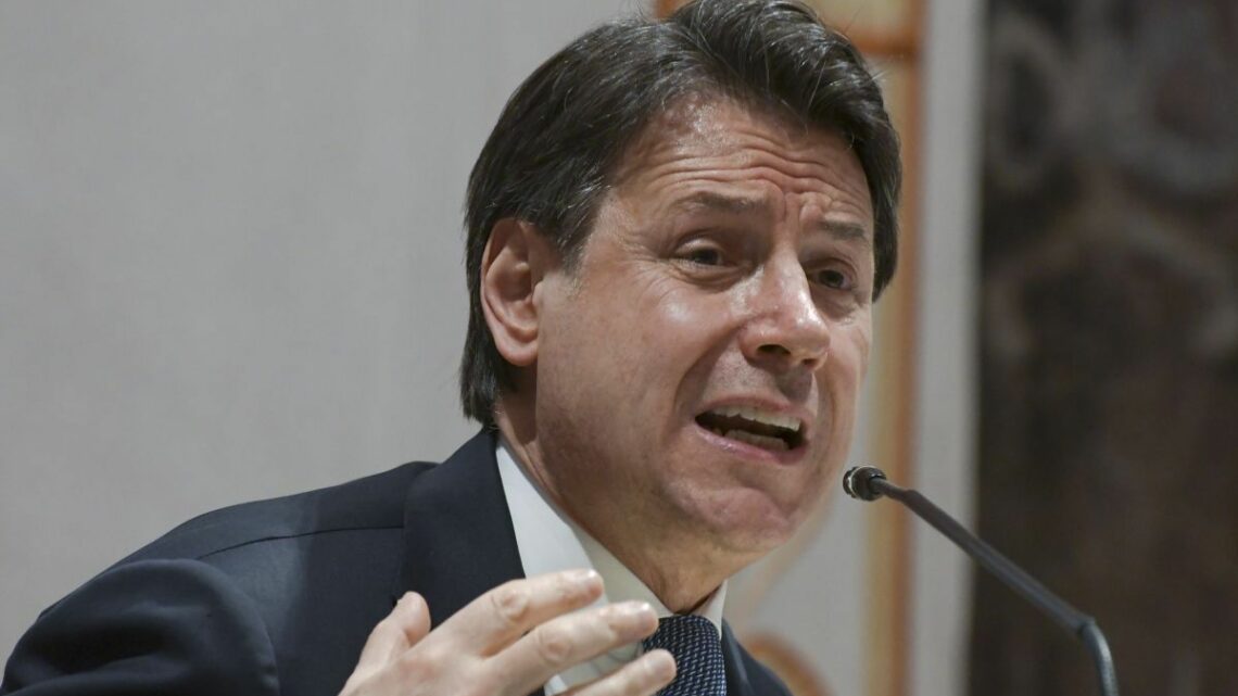 Ucraina, Conte “Putin in parlamento? Una sciocchezza” Ucraina, Conte “Putin in parlamento? Una sciocchezza”