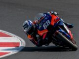 Oliveira domina sul bagnato il Gp di Indonesia