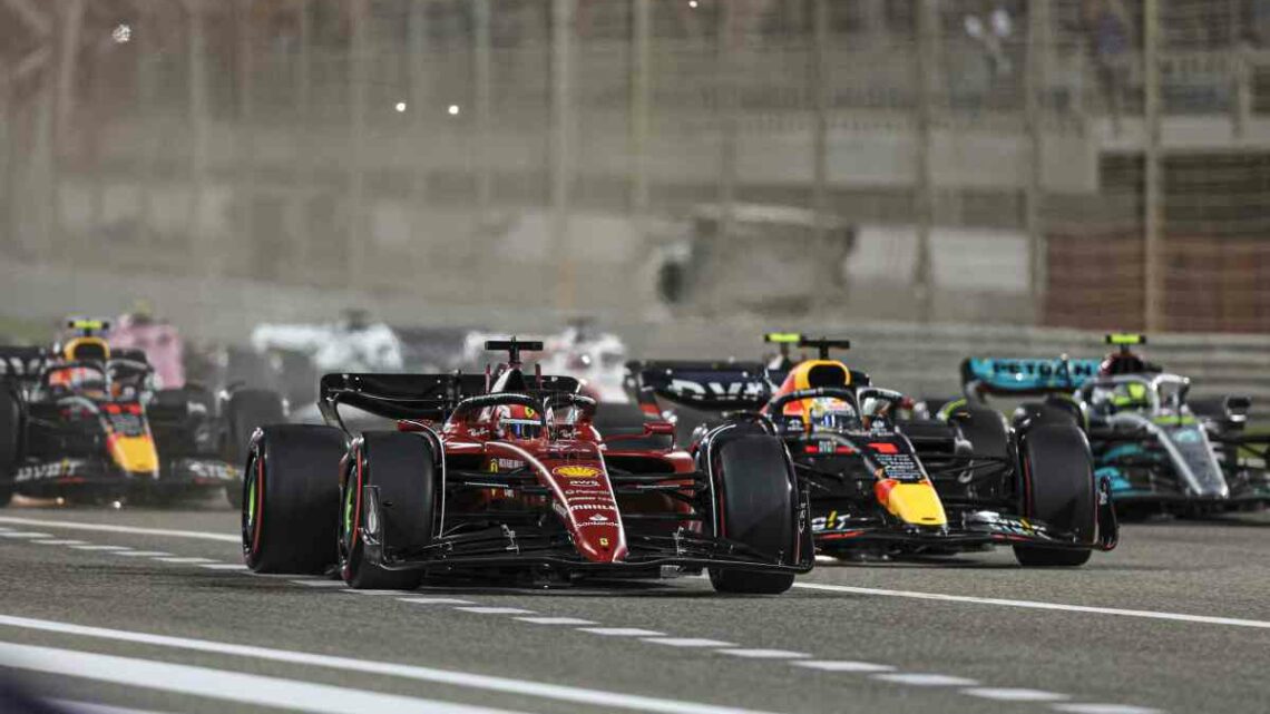 Doppietta Ferrari in Bahrain, Leclerc vince davanti a Sainz Doppietta Ferrari in Bahrain, Leclerc vince davanti a Sainz