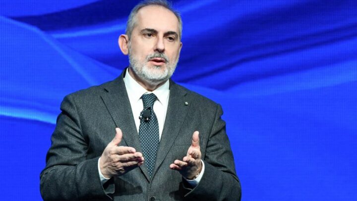 Terna aggiorna il piano industriale accelerando sugli investimenti