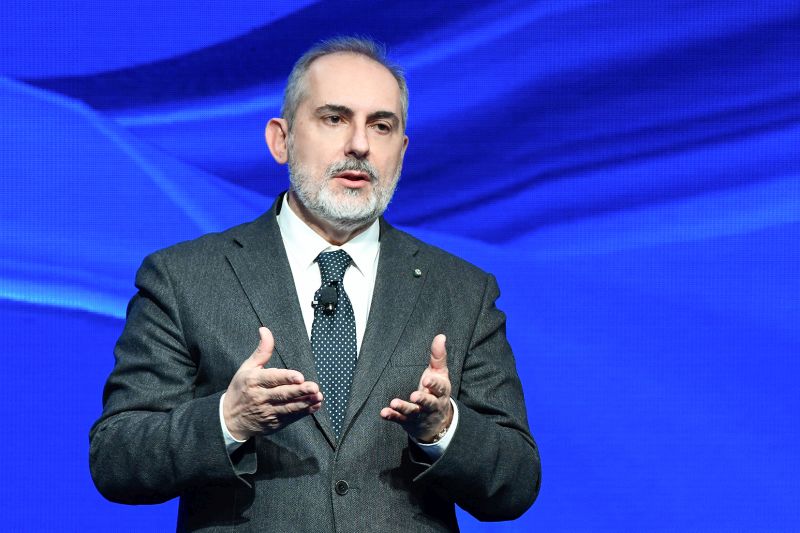 Terna aggiorna il piano industriale accelerando sugli investimenti Terna aggiorna il piano industriale accelerando sugli investimenti
