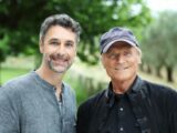 Torna Don Matteo, Terence Hill passa il testimone a Raoul Bova