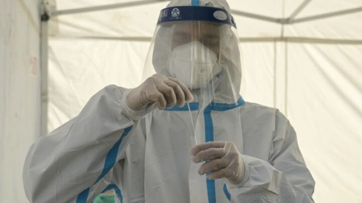 Covid, 75.616 nuovi casi e 146 decessi nelle ultime 24 ore