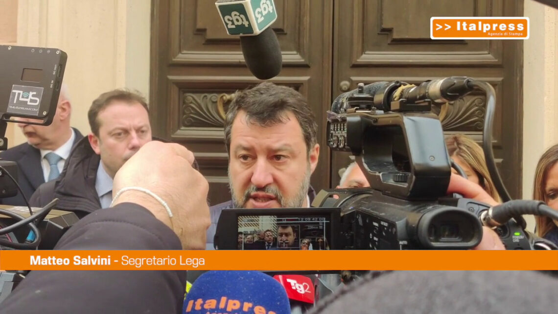 Ucraina, Salvini: “Creare i corridoi umanitari” Ucraina, Salvini: “Creare i corridoi umanitari”