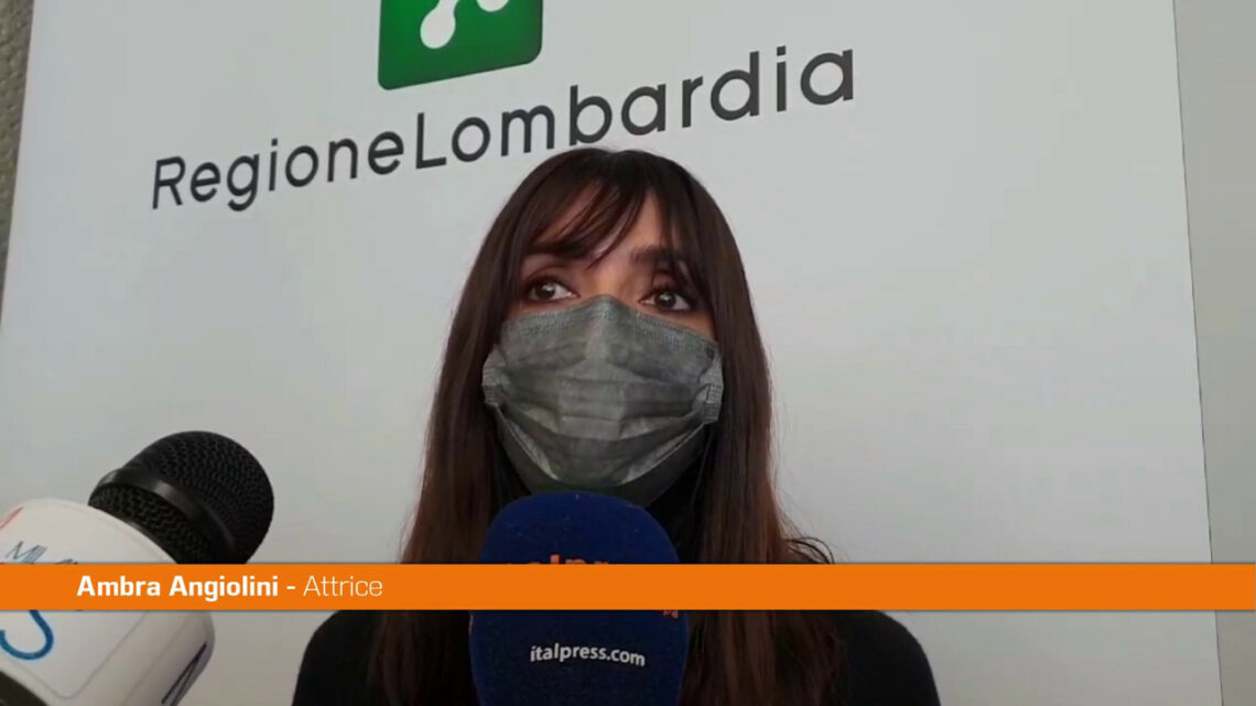 Ambra Angiolini “Il corpo perfetto è quello che si sente” Ambra Angiolini “Il corpo perfetto è quello che si sente”