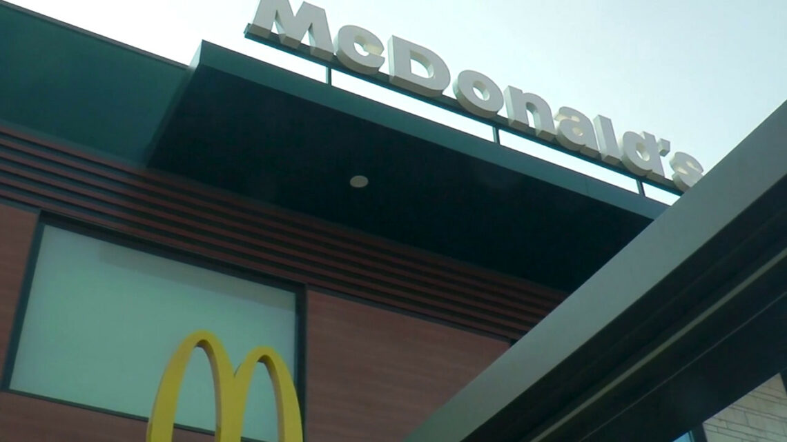 Opere d’arte digitali, McDonald’s entra nel mondo degli NFTs Opere d’arte digitali, McDonald’s entra nel mondo degli NFTs