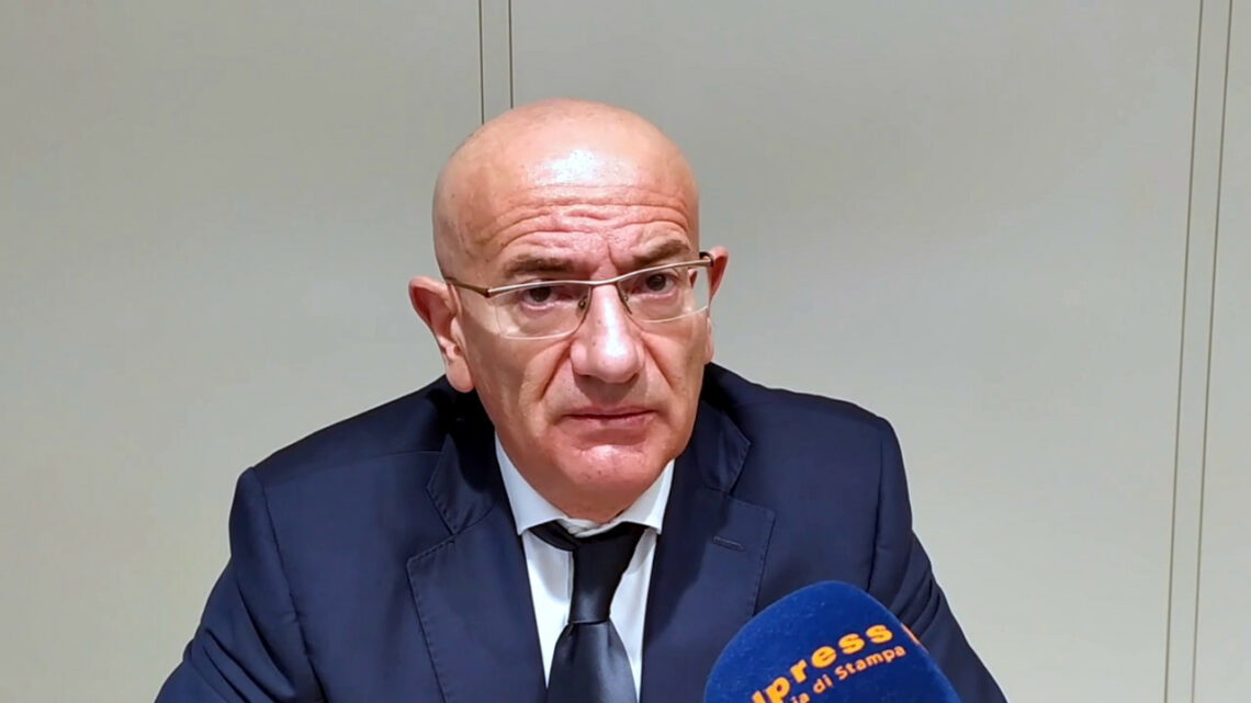 Nelle città 85 mila negozi fisici scomparsi in 9 anni Nelle città 85 mila negozi fisici scomparsi in 9 anni