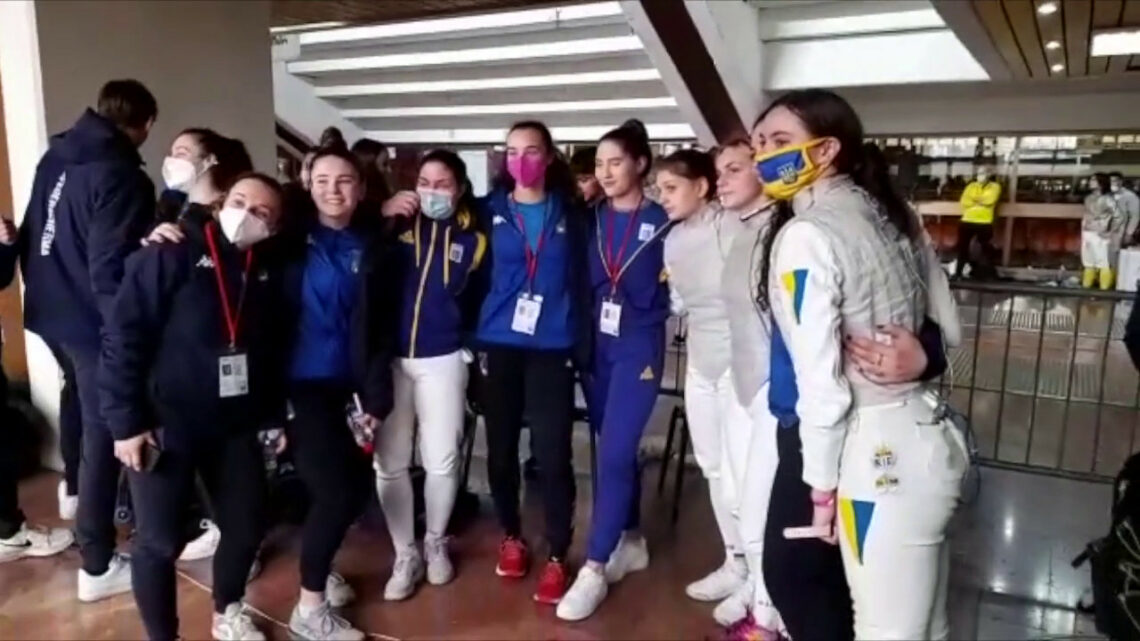 No incontri con Russia, abbraccio tra azzurre U.20 scherma e ucraine No incontri con Russia, abbraccio tra azzurre U.20 scherma e ucraine