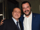 All’ombra di Fiori d’arancio posticci, all’ombra della Fiction, Matteo e Silvio patteggiano il silenzio su Putin