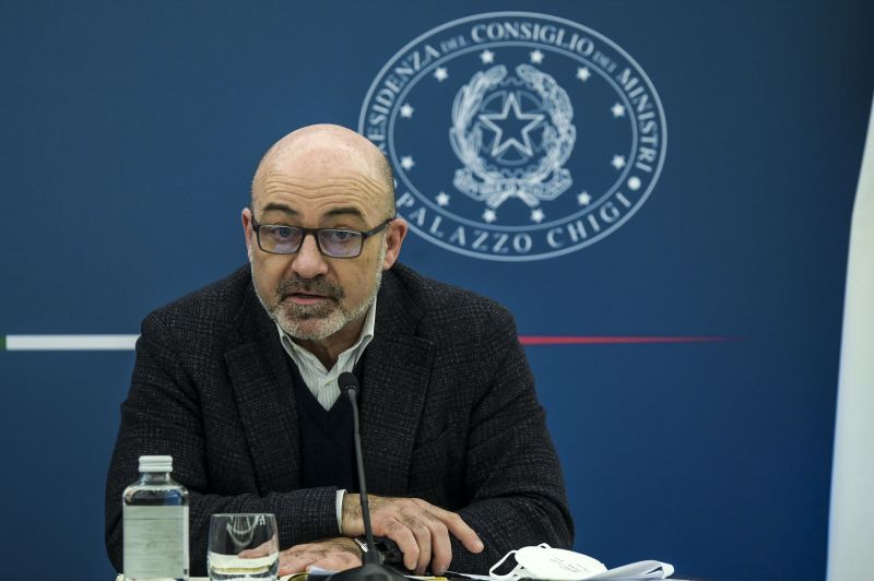 Gas, Cingolani “No criticità nei prossimi mesi se stop da Russia” Gas, Cingolani “No criticità nei prossimi mesi se stop da Russia”