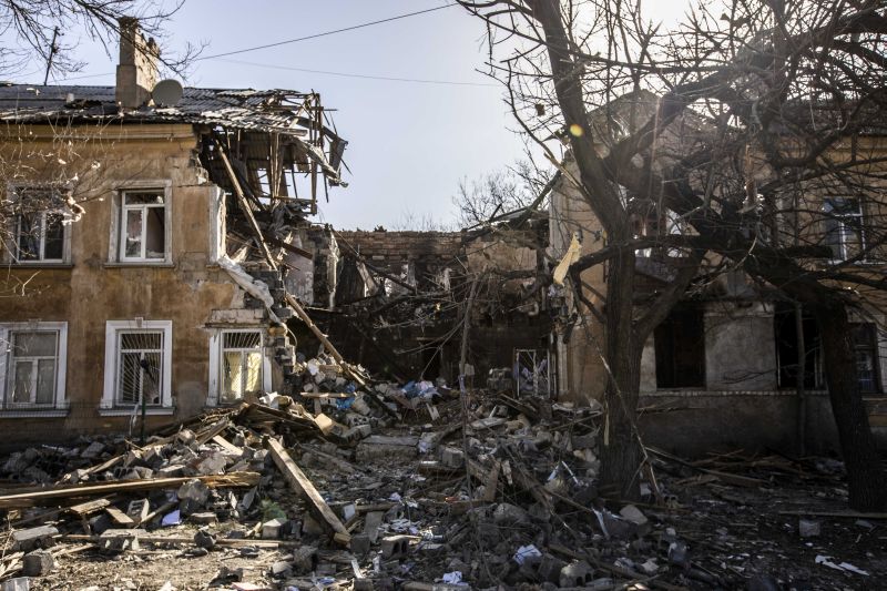 Ucraina, si contano le vittime mentre il mondo condanna Mosca Ucraina, si contano le vittime mentre il mondo condanna Mosca