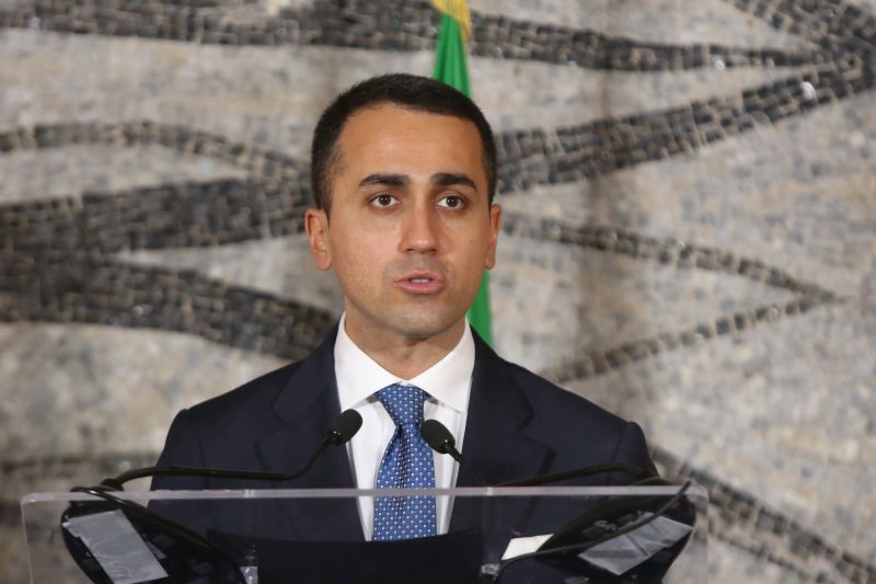 Ucraina, Di Maio “Espulsi 30 diplomatici russi” Ucraina, Di Maio “Espulsi 30 diplomatici russi”