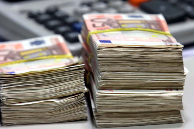Nel primo bimestre entrate tributarie in crescita a 79 miliardi Nel primo bimestre entrate tributarie in crescita a 79 miliardi