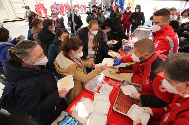 Ucraina, accolti in Italia 87.225 profughi Ucraina, accolti in Italia 87.225 profughi