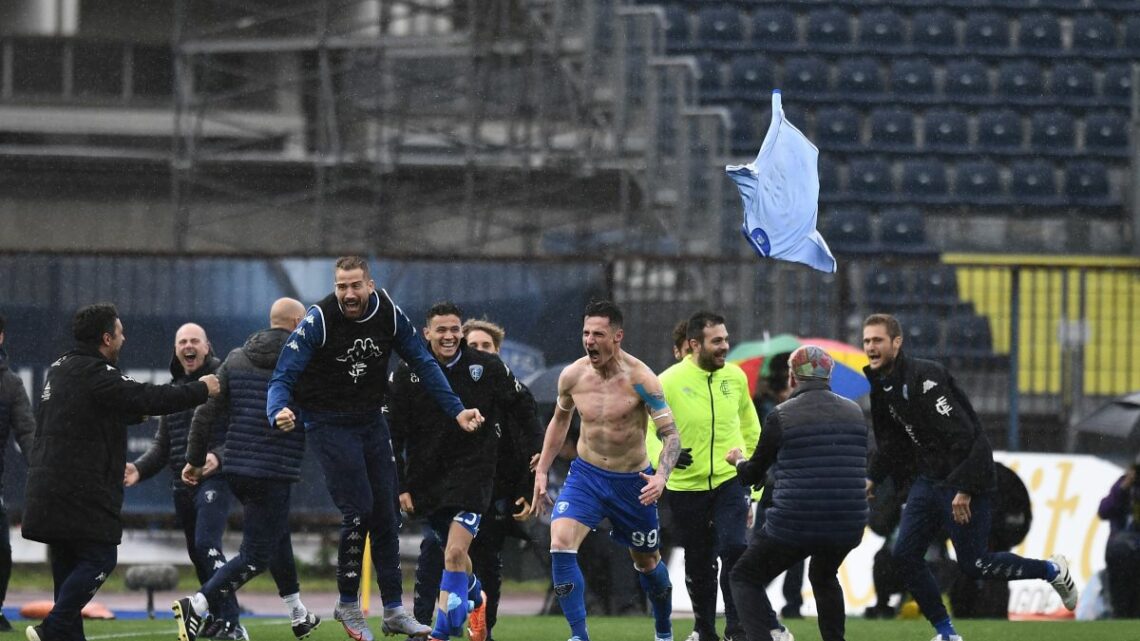 Tre gol nel finale, l’Empoli ribalta il Napoli e vince 3-2 Tre gol nel finale, l’Empoli ribalta il Napoli e vince 3-2
