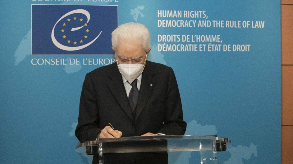 Ucraina, Mattarella “La via d’uscita è il multilateralismo” Ucraina, Mattarella “La via d’uscita è il multilateralismo”