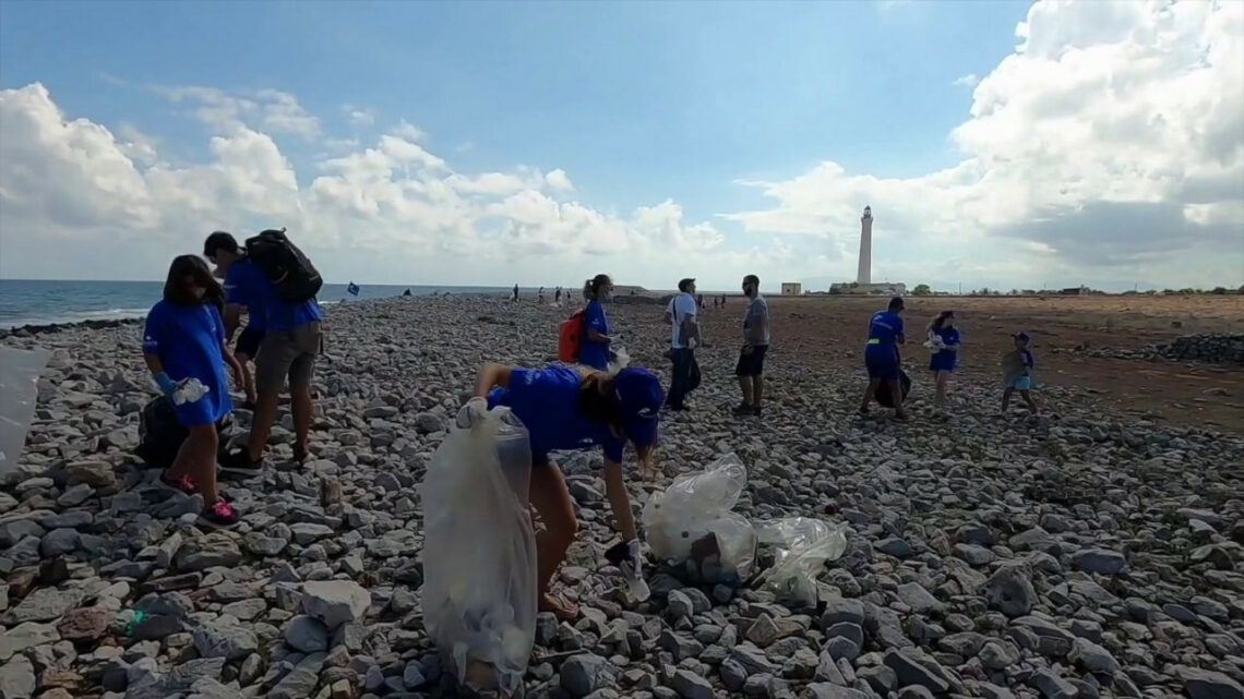 Adotta una spiaggia, al via la campagna di Marevivo Adotta una spiaggia, al via la campagna di Marevivo