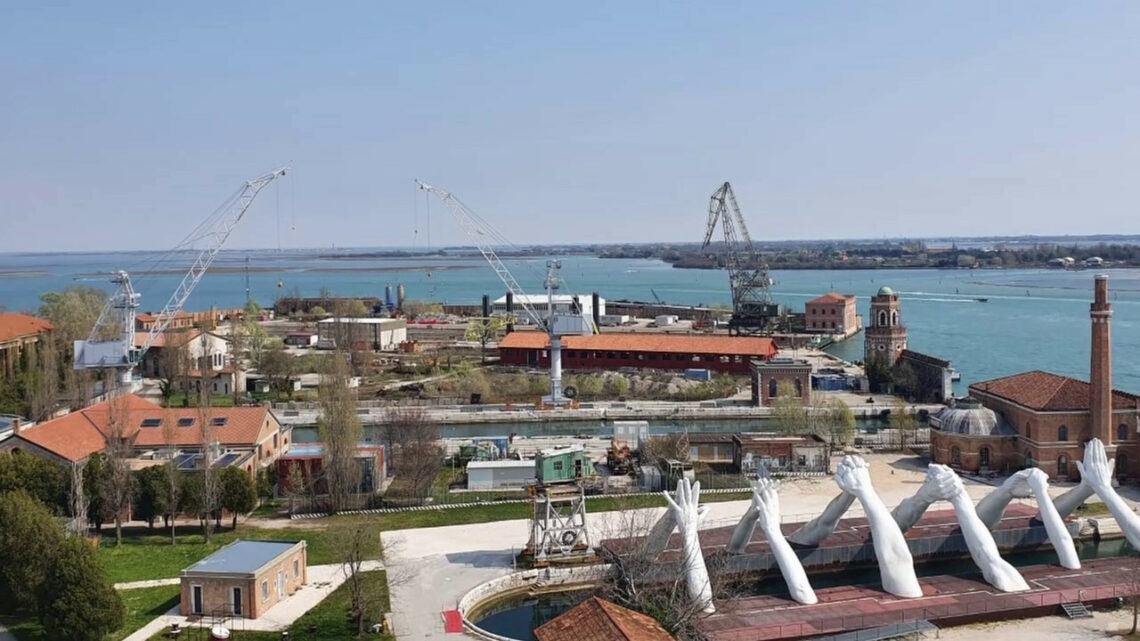 Venezia, aerea Arsenale e Capannone Petrolchimico tornano al Comune Venezia, aerea Arsenale e Capannone Petrolchimico tornano al Comune