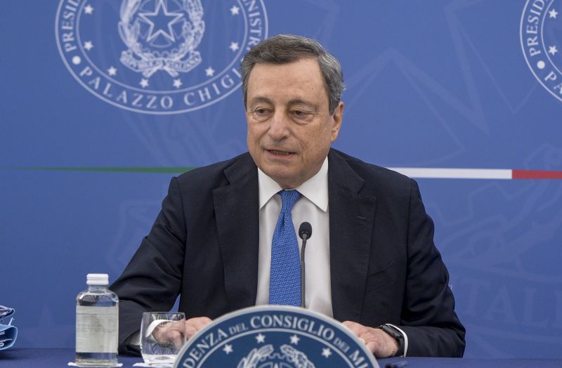 Dl aiuti, Draghi “Misure per proteggere gli italiani” Dl aiuti, Draghi “Misure per proteggere gli italiani”