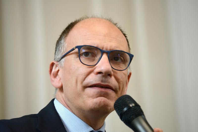 Dl aiuti, Letta “Bene intervento choc per prevenire recessione” Dl aiuti, Letta “Bene intervento choc per prevenire recessione”