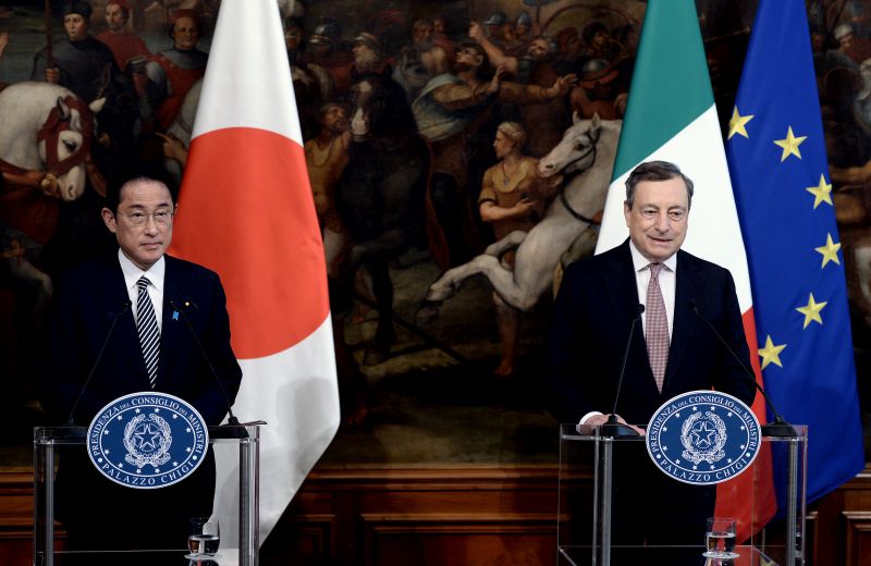 Ucraina, Draghi “Impegno Italia e Giappone per la tregua” Ucraina, Draghi “Impegno Italia e Giappone per la tregua”