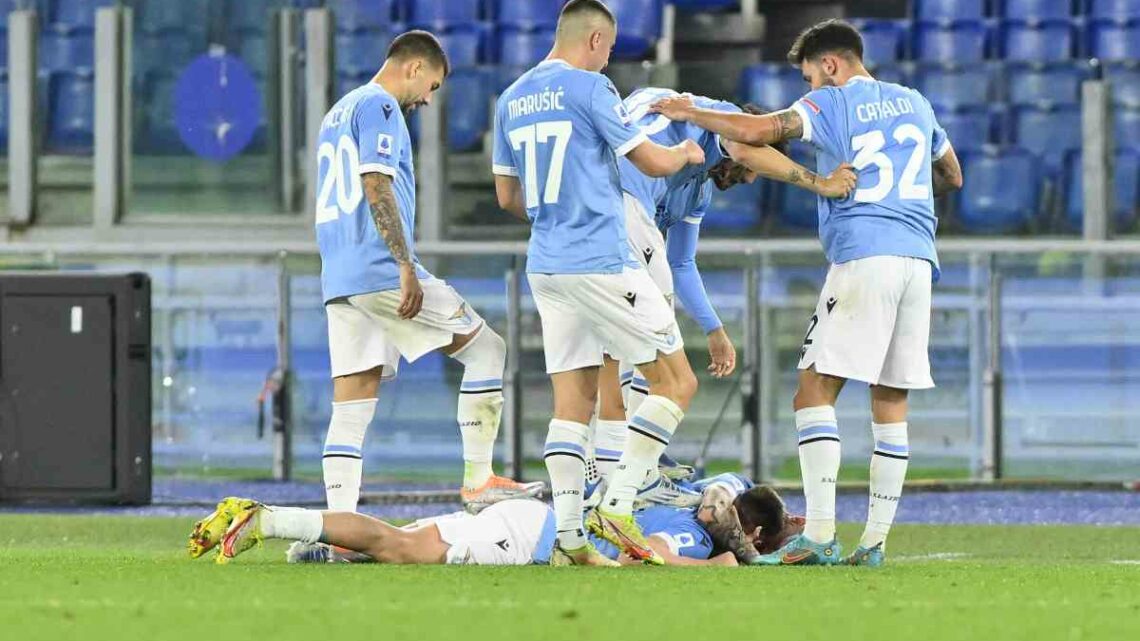 Europa più vicina per la Lazio, 2-0 alla Sampdoria Europa più vicina per la Lazio, 2-0 alla Sampdoria