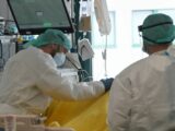 Covid, indice Rt stabile e occupazione intensive e ricoveri in calo