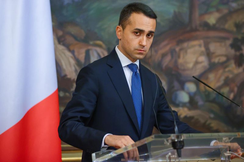 Di Maio “L’Italia sostiene l’ingresso dell’Ucraina nell’Ue” Di Maio “L’Italia sostiene l’ingresso dell’Ucraina nell’Ue”