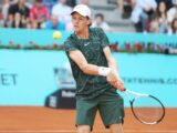 Si ferma la corsa di Sinner, ko contro Tsitsipas