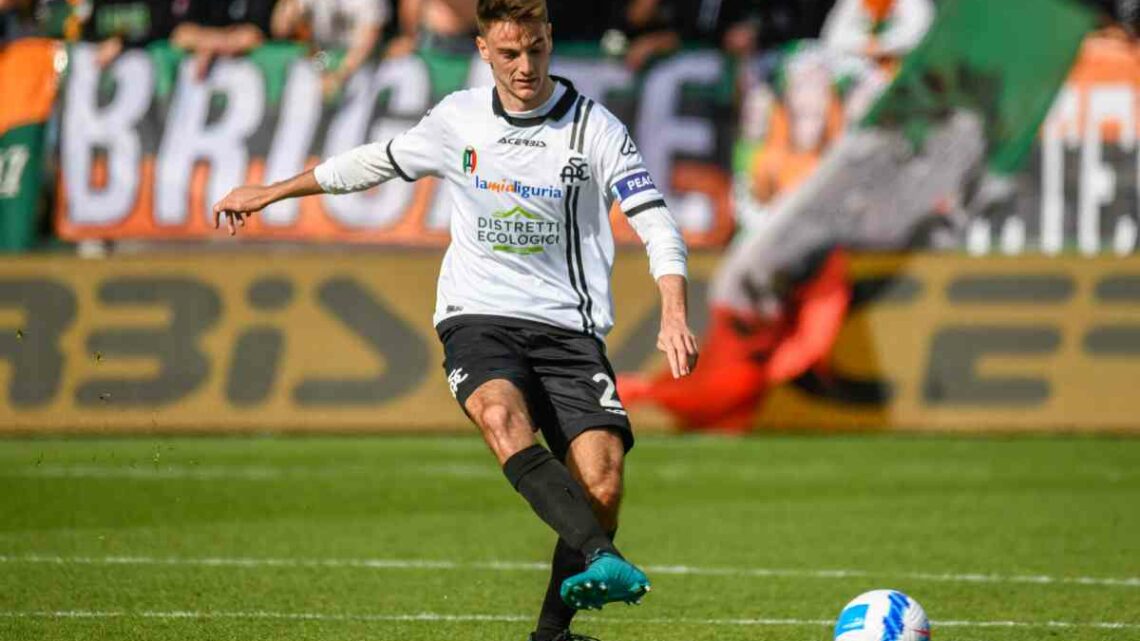 Lo Spezia vince 3-2 a Udine e festeggia la salvezza Lo Spezia vince 3-2 a Udine e festeggia la salvezza