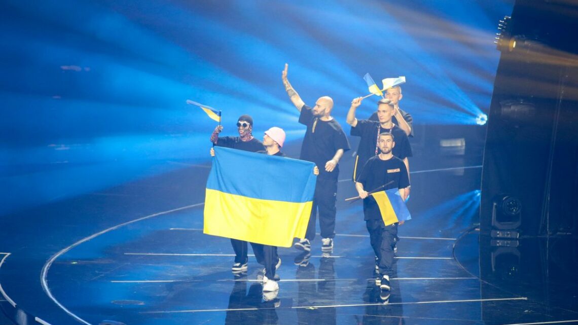 Eurovision, vince l’Ucraina con i Kalush Orchestra Eurovision, vince l’Ucraina con i Kalush Orchestra