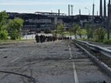 Ucraina, acciaieria Azovstal in mano ai russi, arresi i combattenti