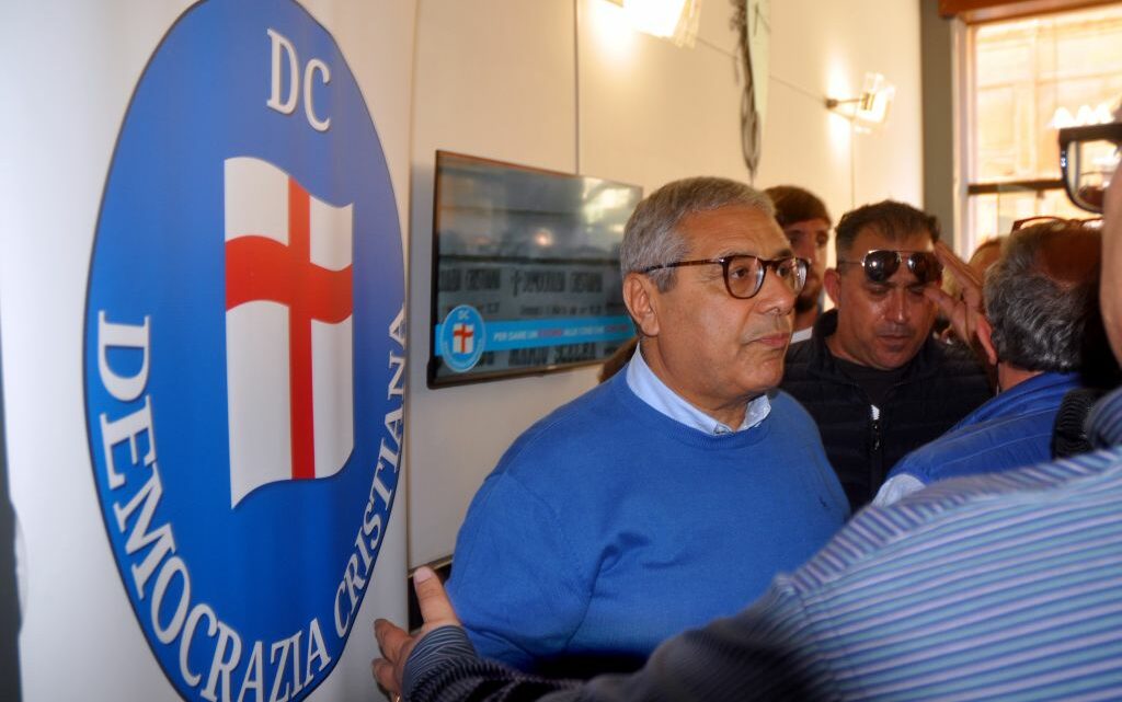 Cuffaro “Ho il diritto di fare politica a Palermo” Cuffaro “Ho il diritto di fare politica a Palermo”