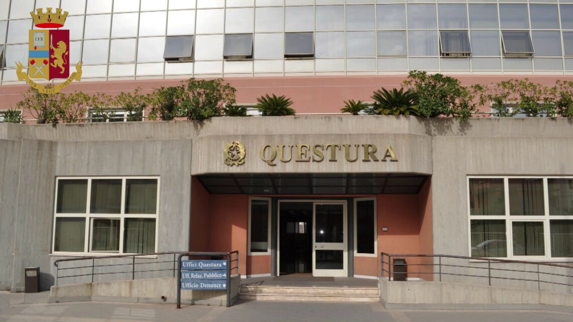 Ordigno contro bar nel siracusano, arrestato 32enne Ordigno contro bar nel siracusano, arrestato 32enne
