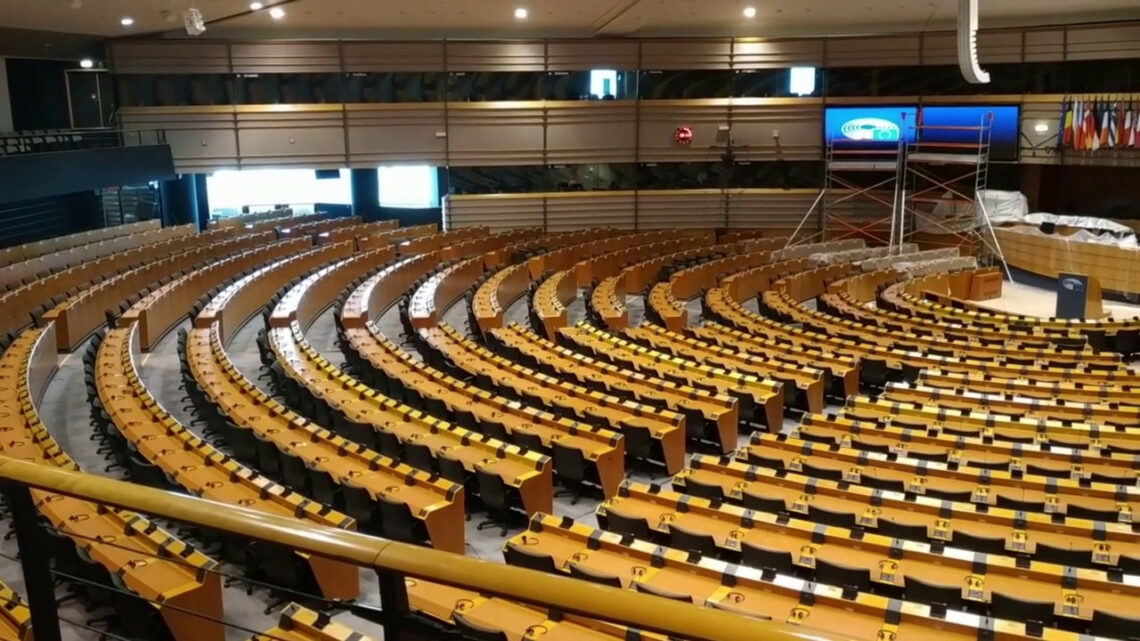 Nato, gli eurodeputati italiani dicono sì a Svezia e Finlandia Nato, gli eurodeputati italiani dicono sì a Svezia e Finlandia