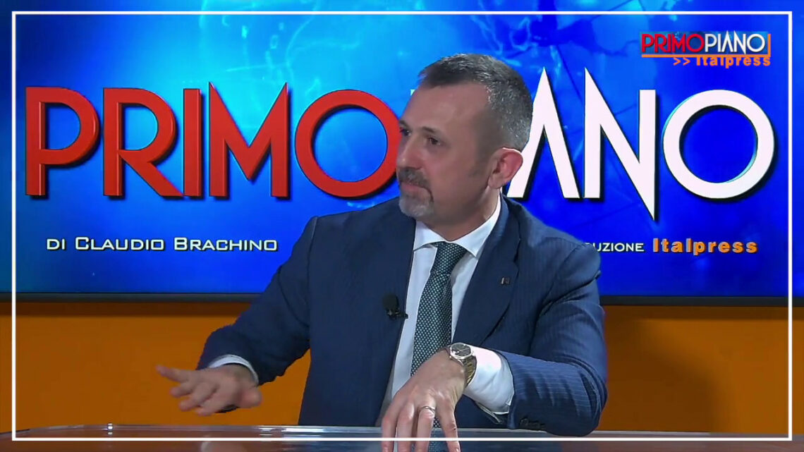 Fdi, Delmastro “Non disertiamo dal centrodestra” Fdi, Delmastro “Non disertiamo dal centrodestra”