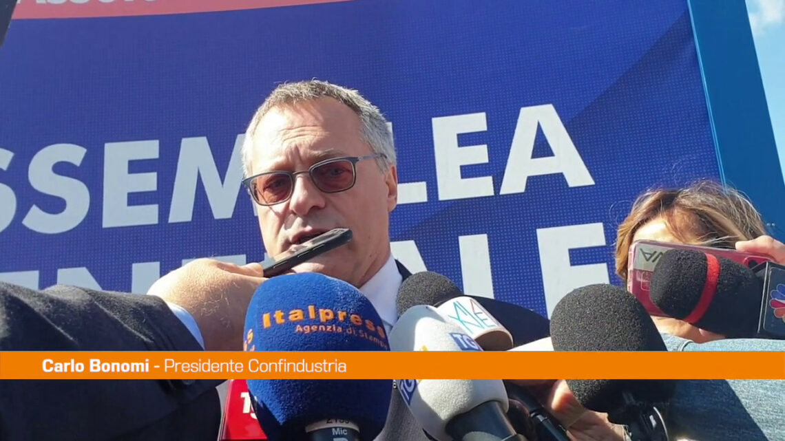 Bonomi “Stupito per mancanza risposte su taglio cuneo fiscale” Bonomi “Stupito per mancanza risposte su taglio cuneo fiscale”