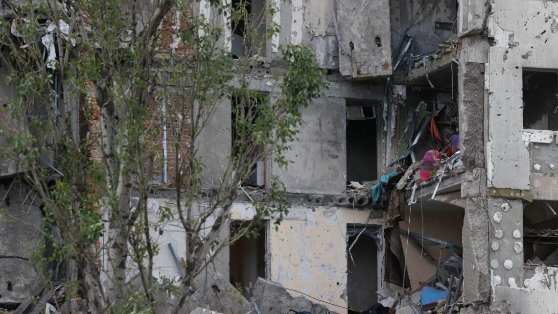 Guerra in Ucraina al centesimo giorno e si continua a combattere Guerra in Ucraina al centesimo giorno e si continua a combattere