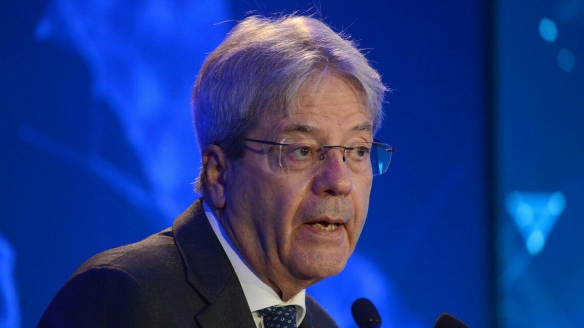 Ue, Gentiloni “La recessione non è inevitabile” Ue, Gentiloni “La recessione non è inevitabile”