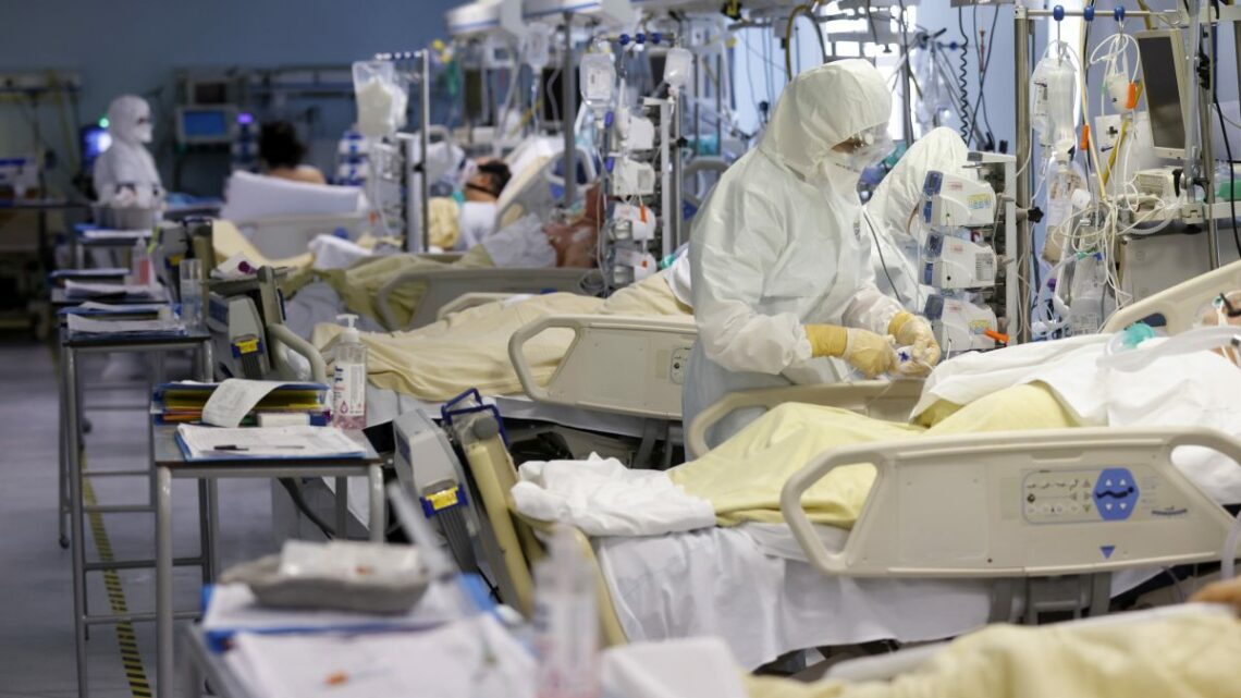 Covid, 34.978 nuovi casi e 45 decessi in 24 ore Covid, 34.978 nuovi casi e 45 decessi in 24 ore
