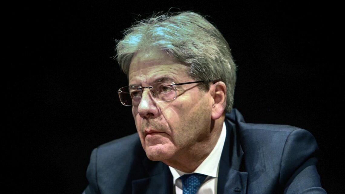 Energia, Gentiloni “L’aumento dei prezzi impone la neutralità climatica” Energia, Gentiloni “L’aumento dei prezzi impone la neutralità climatica”