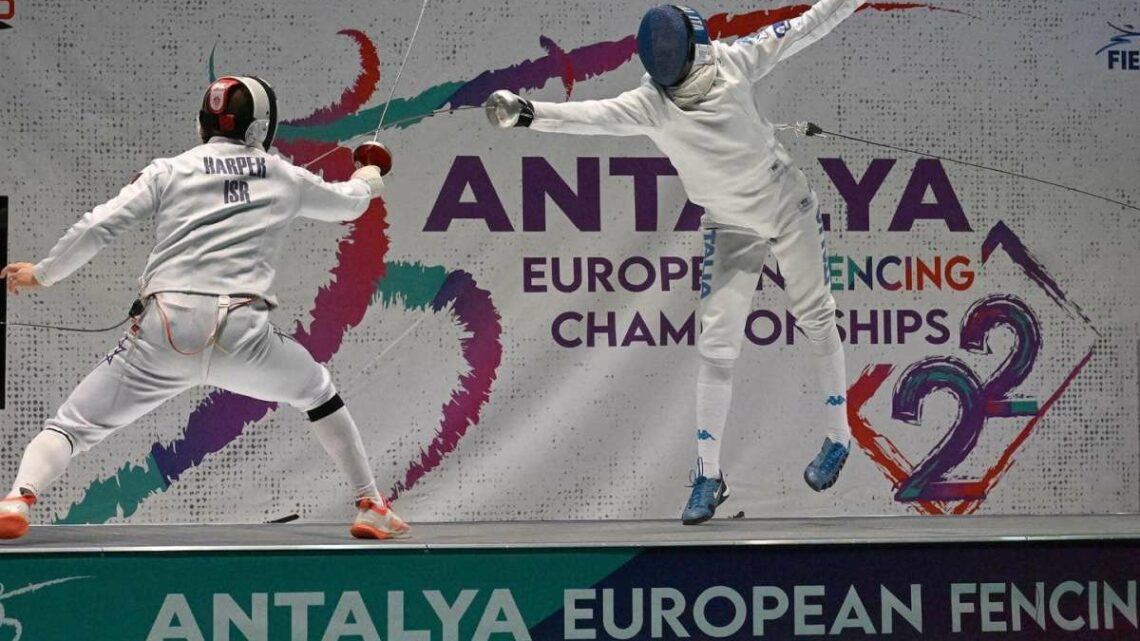 Spadisti azzurri d’oro agli Europei, sciabolatrici d’argento Spadisti azzurri d’oro agli Europei, sciabolatrici d’argento