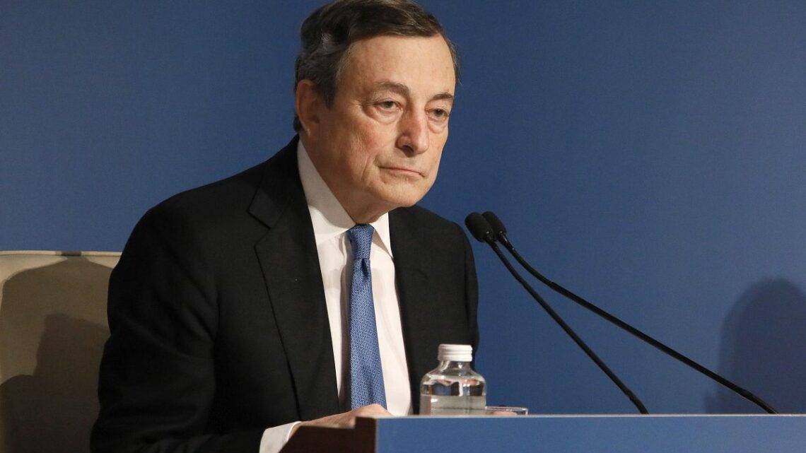 Vaccini, Draghi “Permettere ai Paesi africani di produrli” Vaccini, Draghi “Permettere ai Paesi africani di produrli”