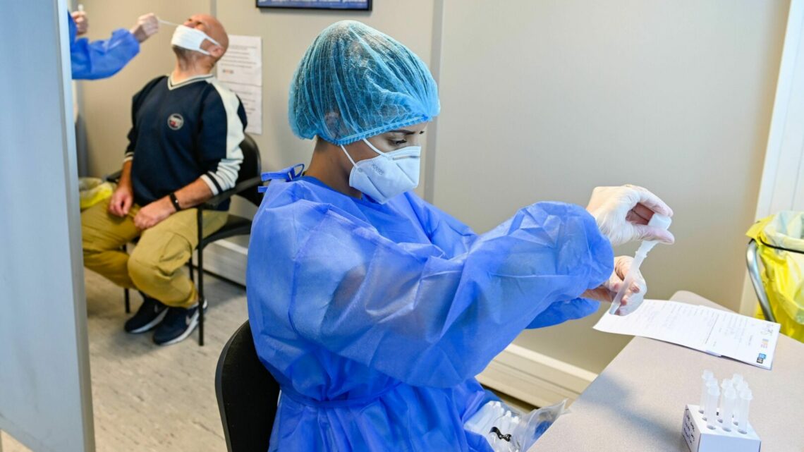 Covid, aggiornato protocollo su salute e sicurezza nei luoghi di lavoro Covid, aggiornato protocollo su salute e sicurezza nei luoghi di lavoro
