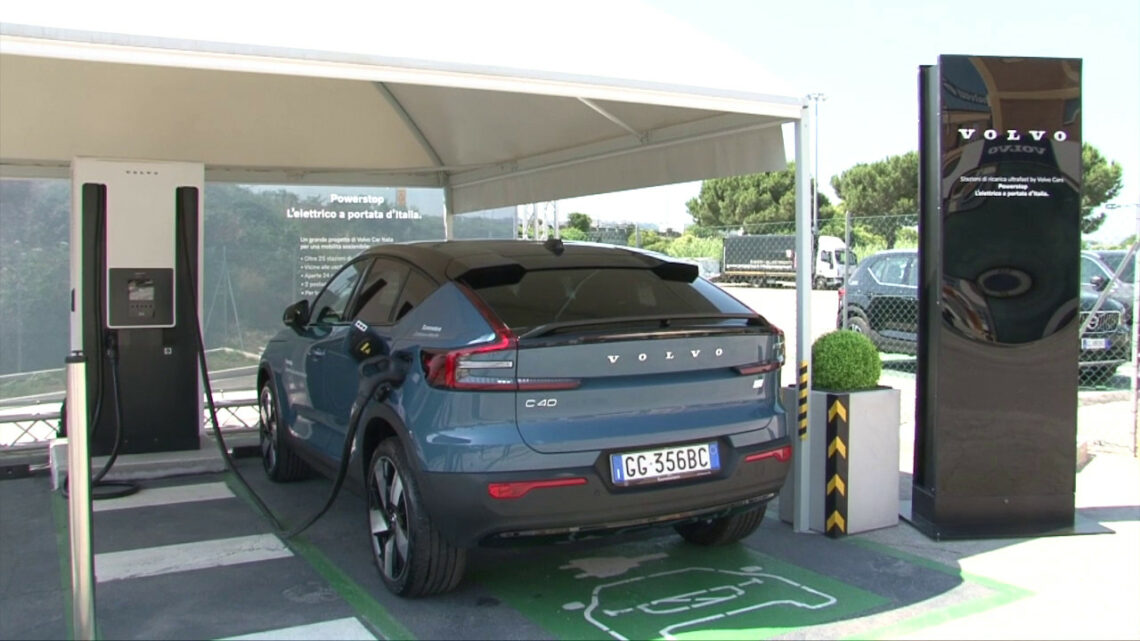 Volvo porta a Civitanova Marche la rete ultrafast di ricarica Volvo porta a Civitanova Marche la rete ultrafast di ricarica