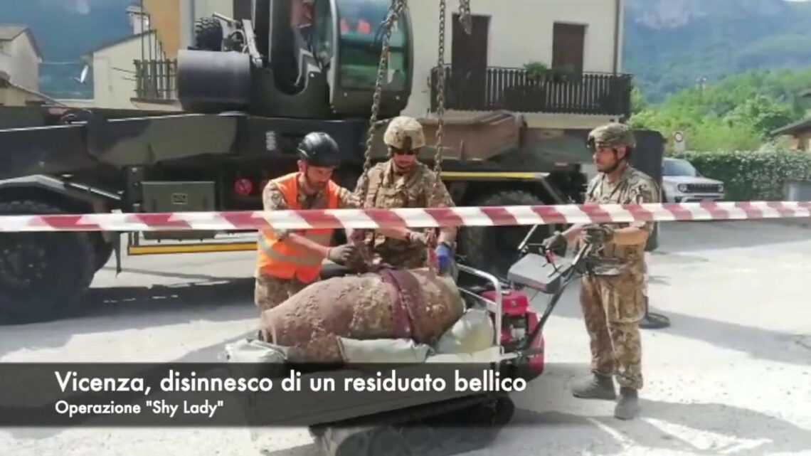 Vicenza, disinnescato un residuato bellico Vicenza, disinnescato un residuato bellico
