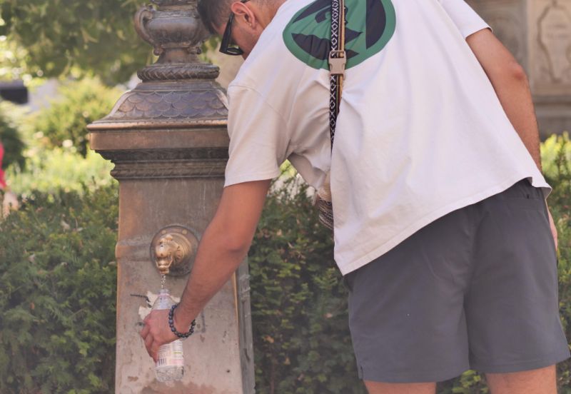 Siccità, a Verona scattano divieti per uso dell’acqua potabile Siccità, a Verona scattano divieti per uso dell’acqua potabile