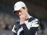 Sinner eliminato nei quarti a Wimbledon da Djokovic