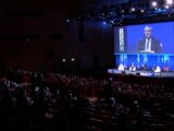 Mediolanum, Doris “Investire in azioni per contrastare l’inflazione”